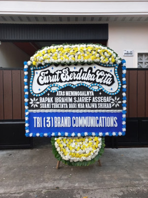 Papan Bunga Duka di Foramadiahi